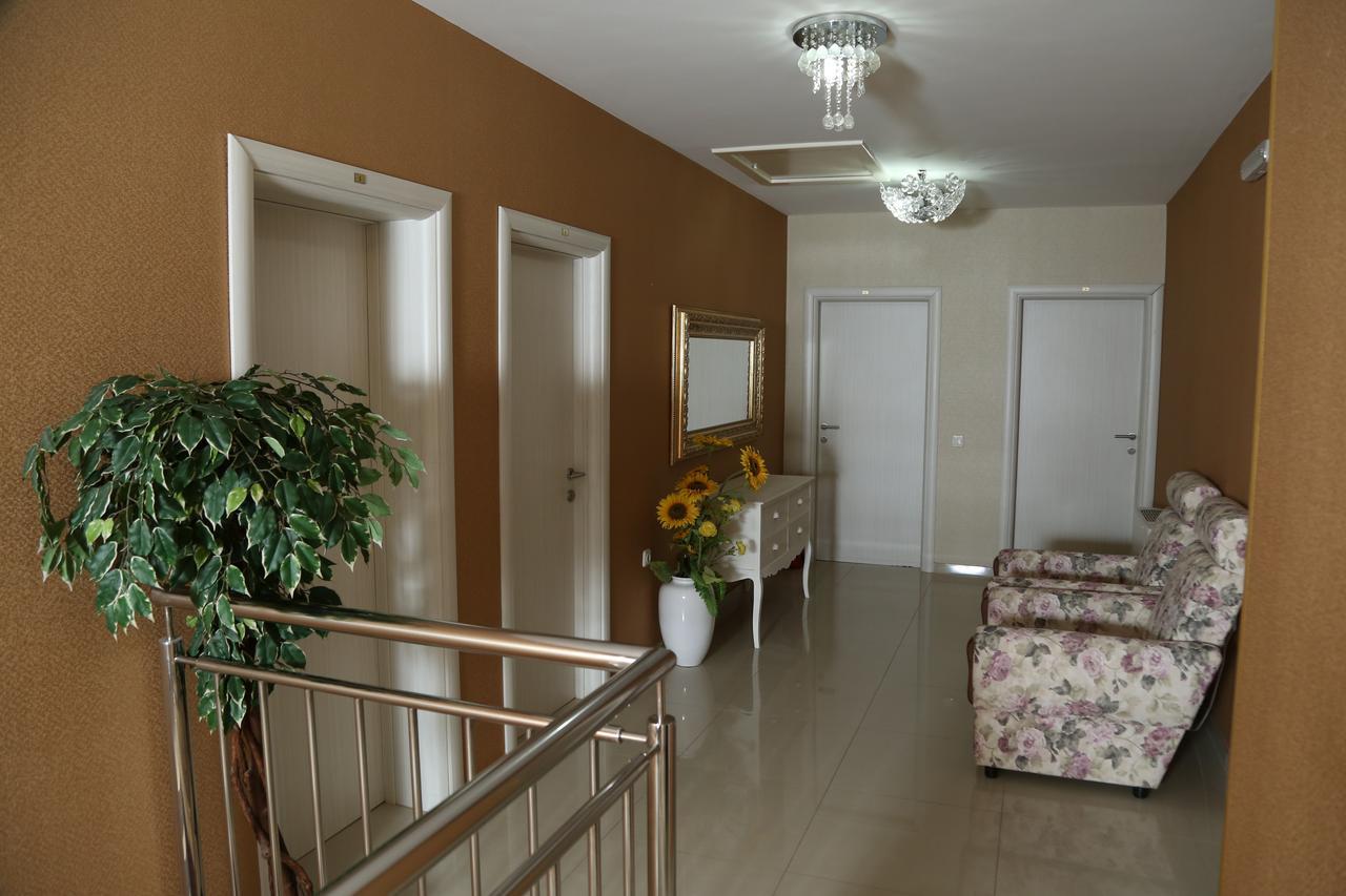 B&B Vila Bela Ruza Сремська Митровиця Екстер'єр фото
